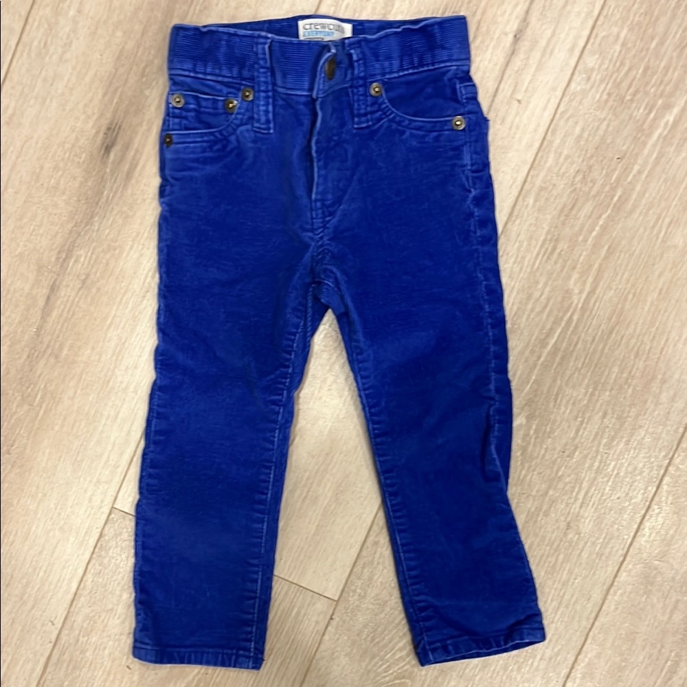 Blue Jeans with Corduroy Texture and Straight Cut